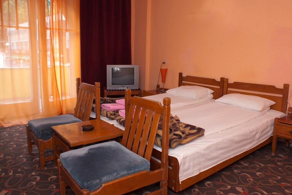 Hotel Cerna Băile Herculane Zimmer foto